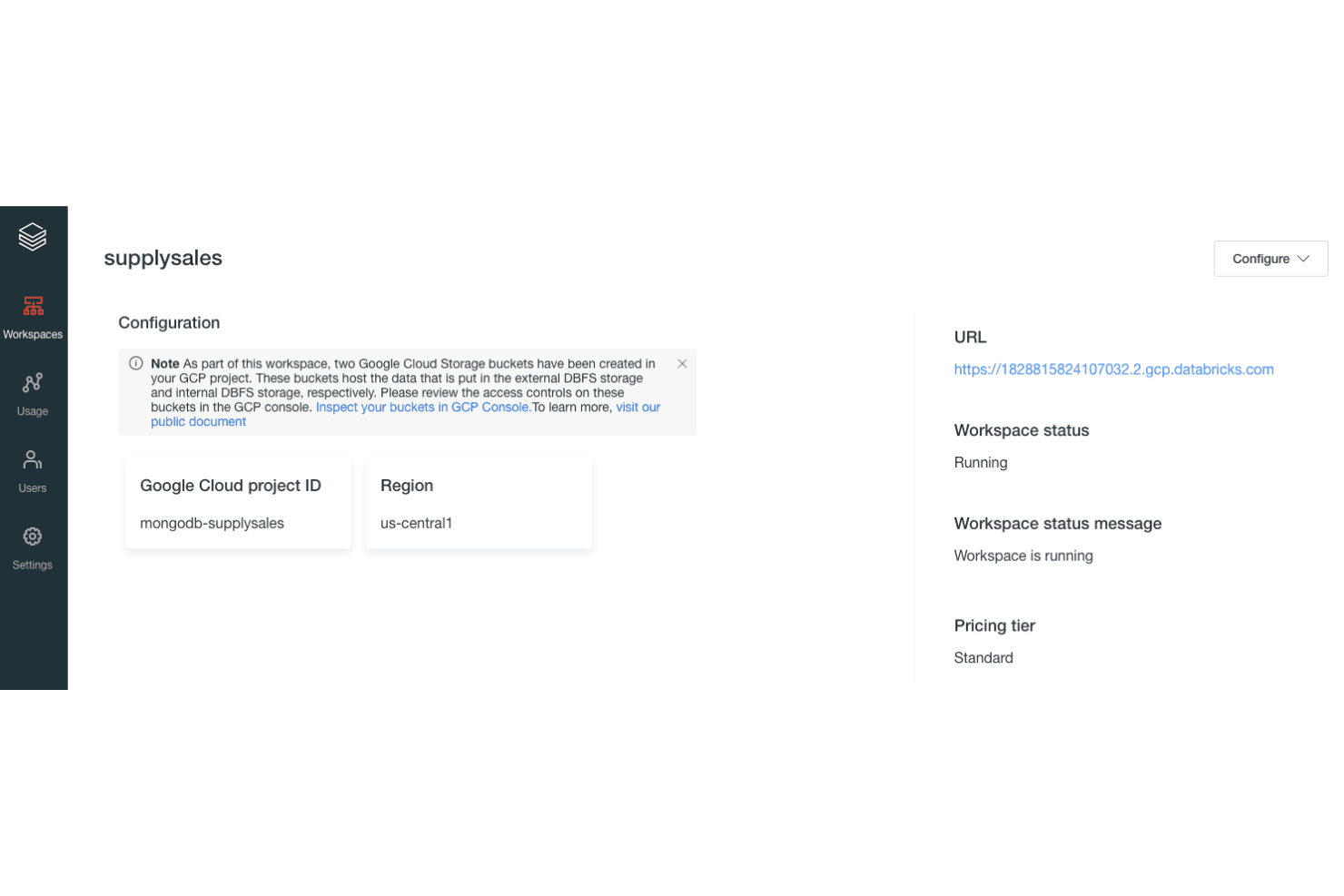 Databricks-työtilan määrityssivu, jossa näkyvät GCP-projektin tunnus, alue ja käynnissä-tila.