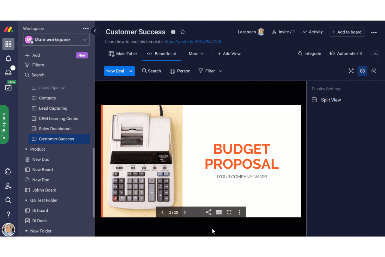 Bacheca Successo clienti di monday.com che mostra una diapositiva della presentazione Proposta di budget in visualizzazione divisa