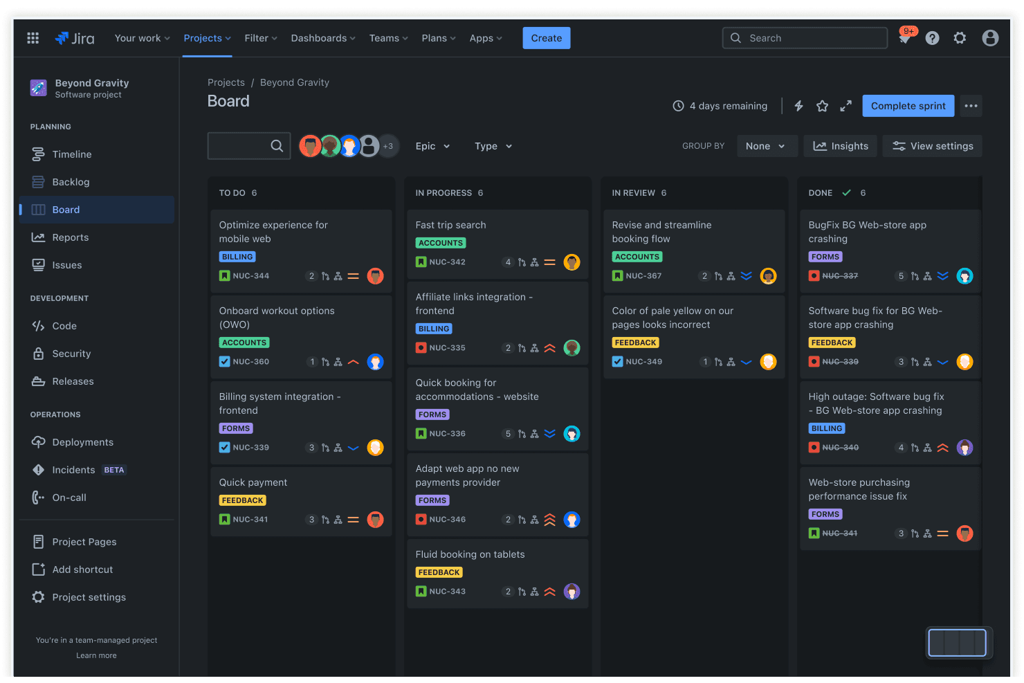Jira-Scrum-Board im dunklen Modus mit Sprint-Aufgaben in vier Statusspalten