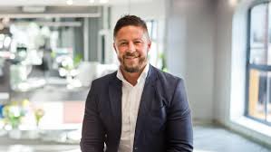 photo of Luke Dash