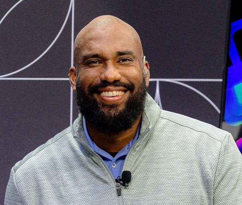 Anjuan Simmons
