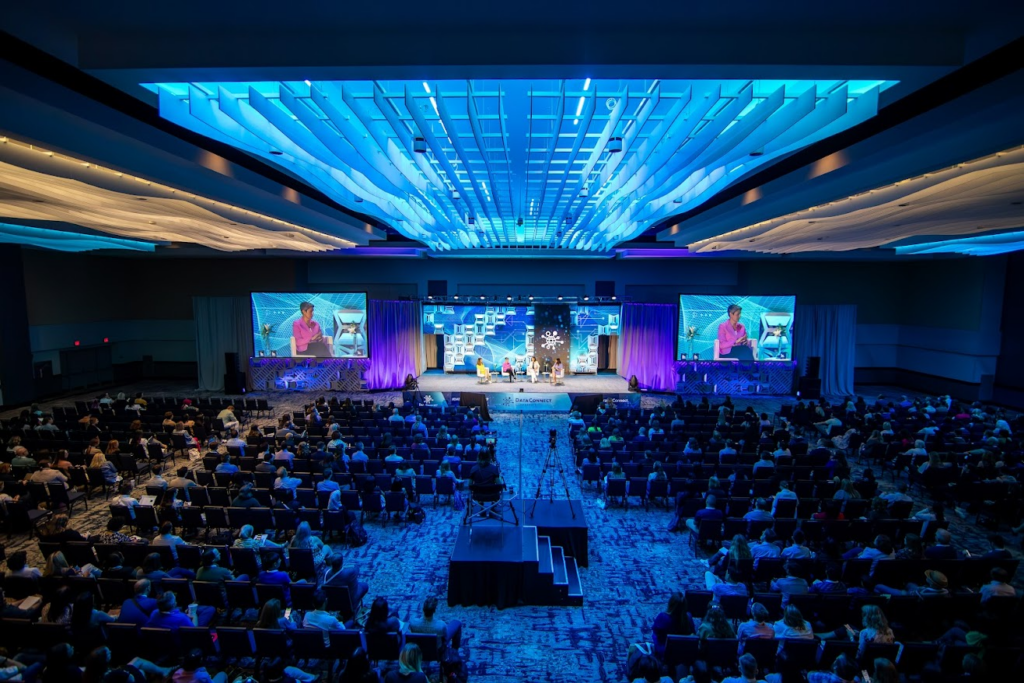 Panel discussion on the main stage of the DataConnect Conference 2024