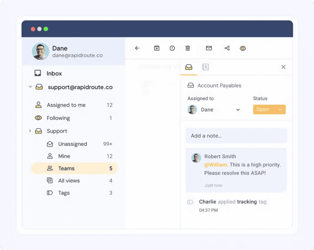 Screenshot of Hiver shared inbox showing internal notes and team collaboration on a request
